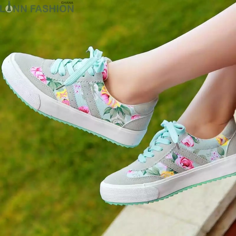 Floral Print Low Top Lace-up Muticolor Plimsolls Sneakers
